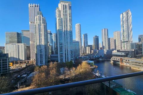 Studio to rent, 37 Millharbour, London E14