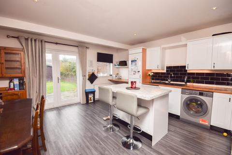 Kings Lynn Stirling Street, Blackford, Auchterarder, PH4 1QG