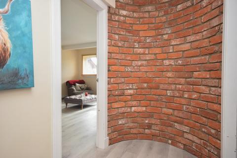 Kings Lynn Stirling Street, Blackford, Auchterarder, PH4 1QG