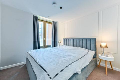 1 bedroom flat for sale, Canal Reach, King's Cross, London, N1C