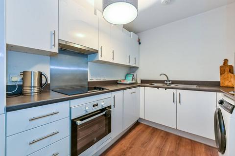 1 bedroom flat for sale, Canal Reach, King's Cross, London, N1C