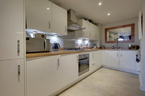 2 bedroom flat for sale, Brunel Way, Bedhampton, Havant