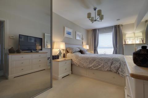 2 bedroom flat for sale, Brunel Way, Bedhampton, Havant