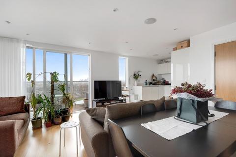 3 bedroom flat for sale, Woodberry Grove, London, N4