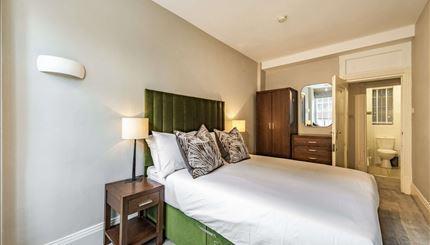 Strathmore-court-park-road-regents-park-nw8