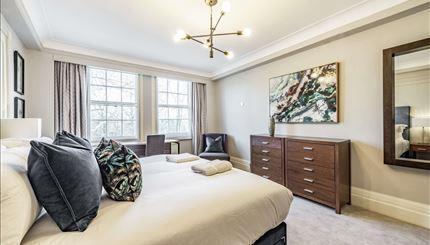 Strathmore-court-park-road-regents-park-nw8