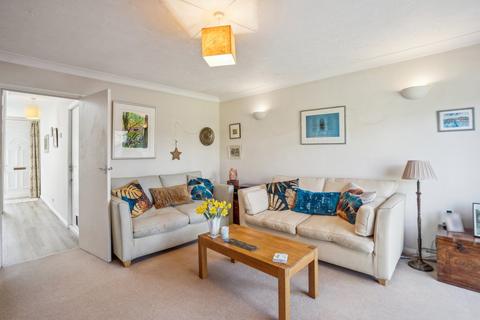 30 Forge Drive, Farnham Common, Slough, SL2 3NG
