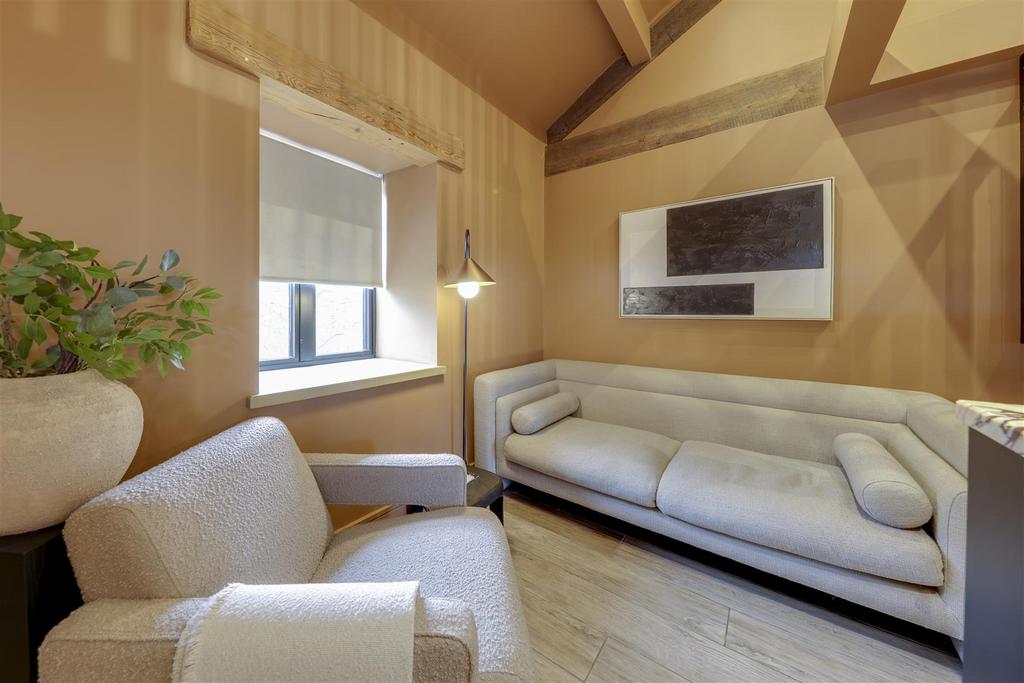 Cumulus Lounge