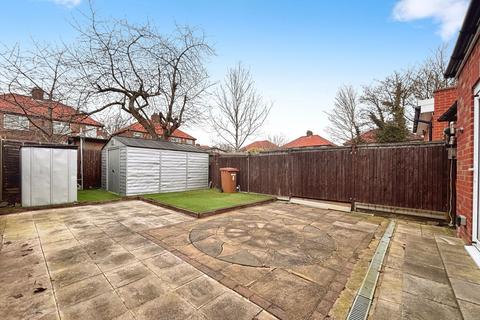 6 Westleigh Gardens, Edgware, HA8 5SG