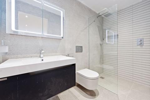 2 bedroom apartment for sale, Crossfield Road, Belsize Park, London NW3