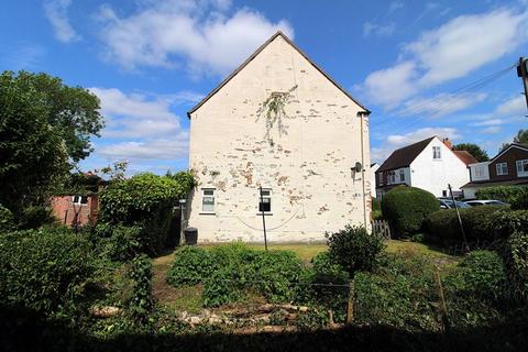 3 bedroom end of terrace house for sale, Ashtree Road, Pelsall. WS3 4LR