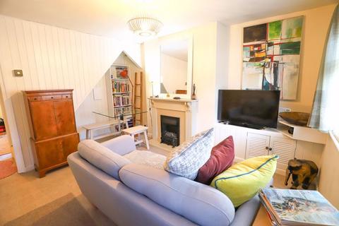 38 Dryden Road, Exeter, EX2 5BS