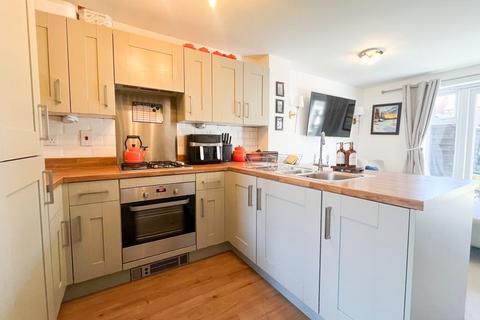 11 Collis Close, Burntwood, WS7 3RQ