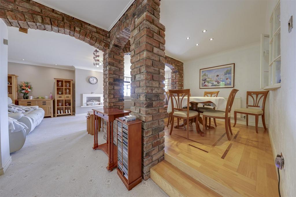 Open to Dining