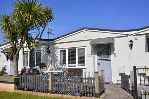 2 bedroom bungalow for sale, GREENWAY ROAD GALMPTON BRIXHAM