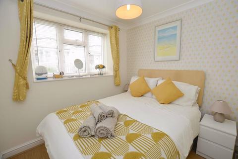 2 bedroom bungalow for sale, GREENWAY ROAD GALMPTON BRIXHAM