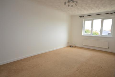 2 bedroom apartment to rent, Wilton Park Road Shanklin