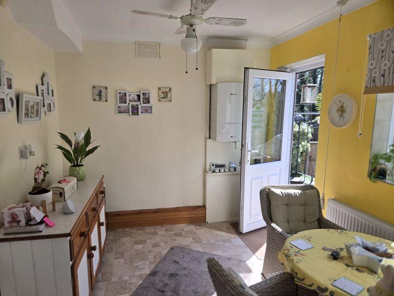 Dining area side...