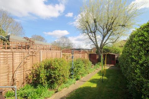 3 bedroom terraced house for sale, Windmill Lane, Greenford