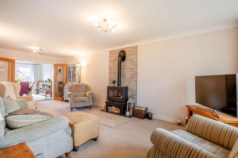 5 bedroom detached house for sale, Knowsley Road, Macclesfield