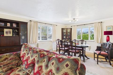 3 bedroom detached bungalow for sale, Coach Lane, Redruth - Individual detached three bedroom bungalow on generous plot