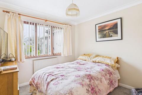3 bedroom detached bungalow for sale, Coach Lane, Redruth - Individual detached three bedroom bungalow on generous plot