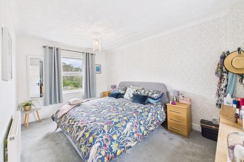 3 bedroom house for sale, Greenwood Crescent, Penryn - Well presented family home