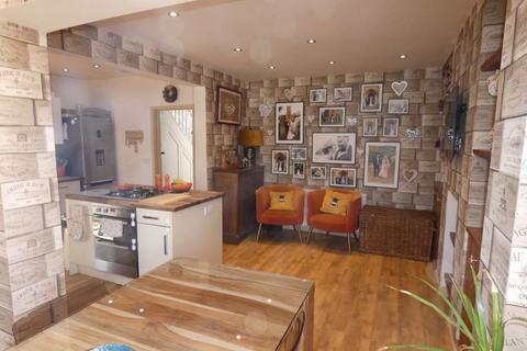 94 Barnwood Avenue, Gloucester, GL4 3AJ