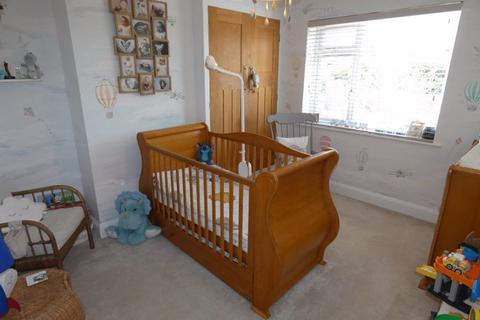 94 Barnwood Avenue, Gloucester, GL4 3AJ