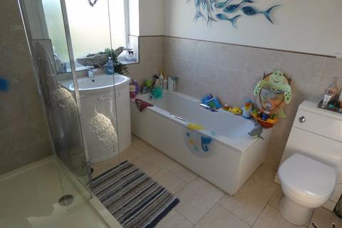 94 Barnwood Avenue, Gloucester, GL4 3AJ