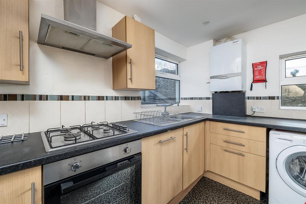 Kitchen 2