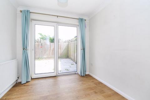 4 bedroom detached house for sale, Walnut Close, Bedford MK44