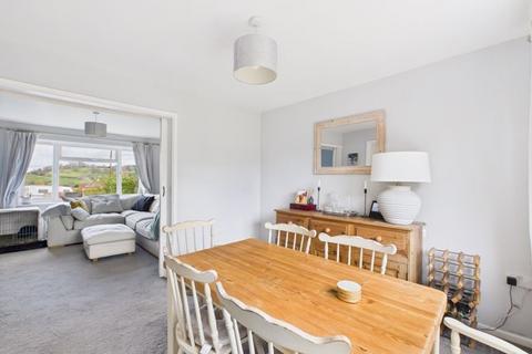 7 Hill View Close, West Chinnock, Crewkerne, TA18 7QH