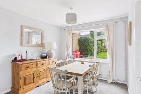 7 Hill View Close, West Chinnock, Crewkerne, TA18 7QH