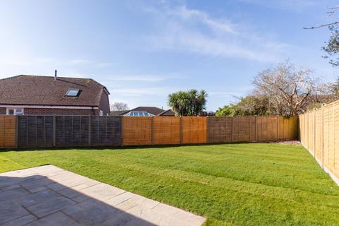 3 bedroom detached bungalow for sale, Eastfield Close, Southbourne