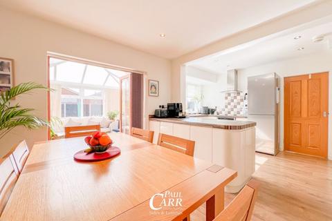 9 High Grange, Lichfield, WS13 7DZ