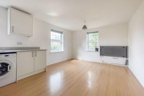 1 bedroom apartment to rent, The Laurels, Hungerford RG17