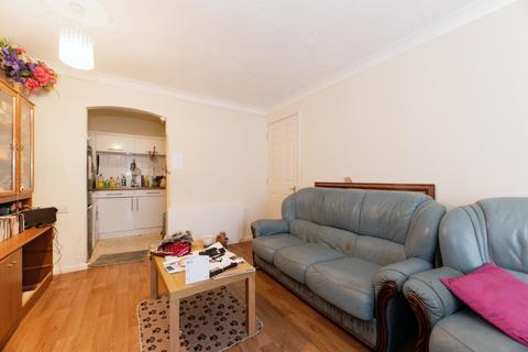 undefined, Oak Lodge (Sutton), Sutton SM1