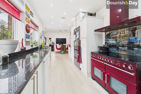 5 bedroom detached house for sale, Cannock Road, Stafford ST17
