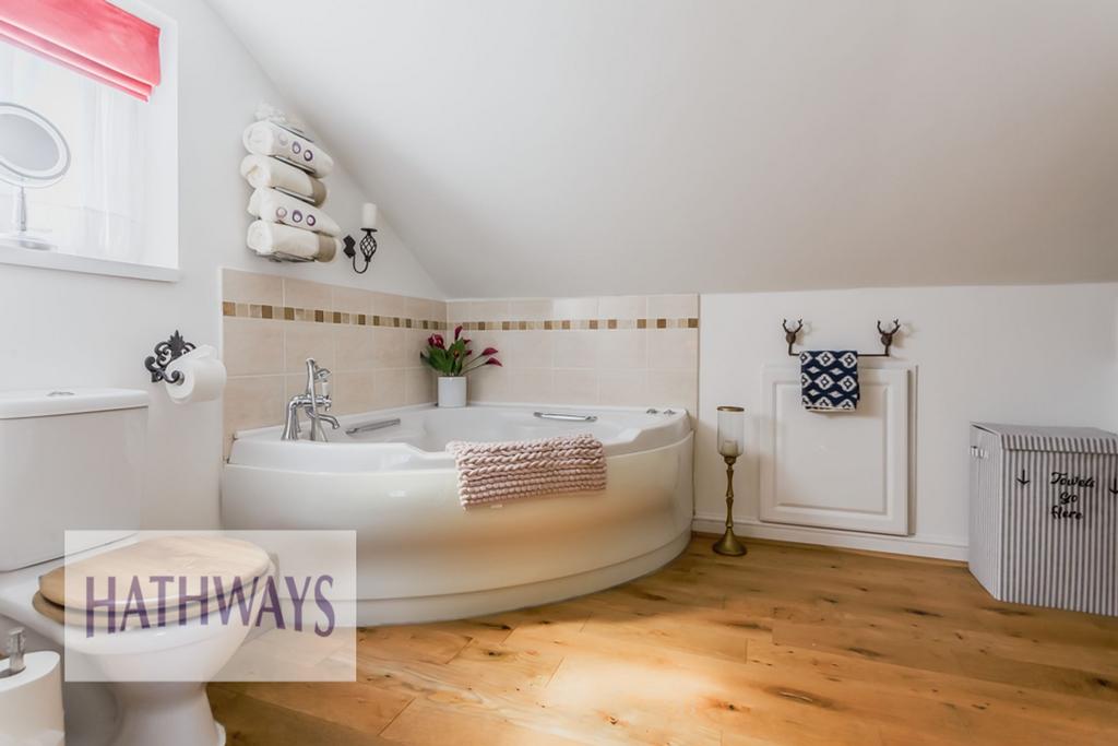 En suite bathroom