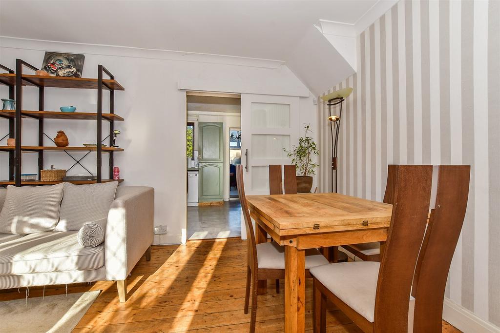 Lounge/Diner