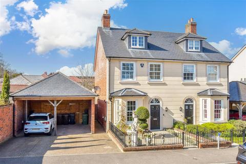 4 bedroom semi-detached house for sale, Three Fields Road, Tenterden, Kent