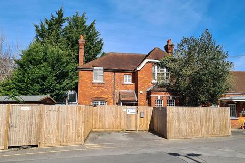 4 bedroom character property for sale, Church Road, Great Bookham KT23
