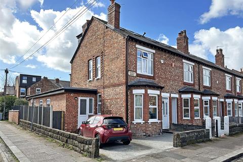 3 bedroom end of terrace house for sale, Colwick Avenue, Altrincham