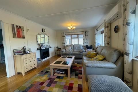 2 bedroom park home for sale, Lower Road, East Farleigh, Maidstone, Kent