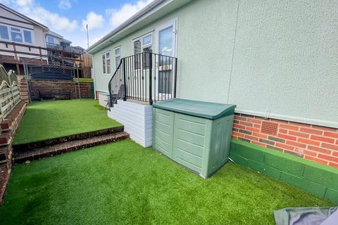 2 bedroom park home for sale, Lower Road, East Farleigh, Maidstone, Kent