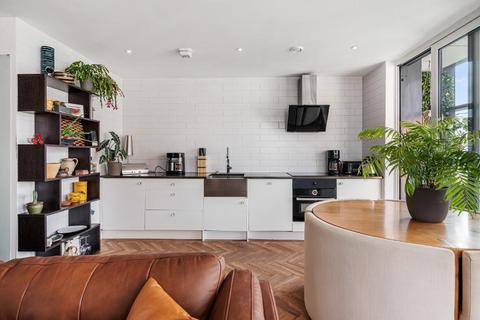 2 bedroom apartment for sale, Munday Street, Manchester, M4 7BB