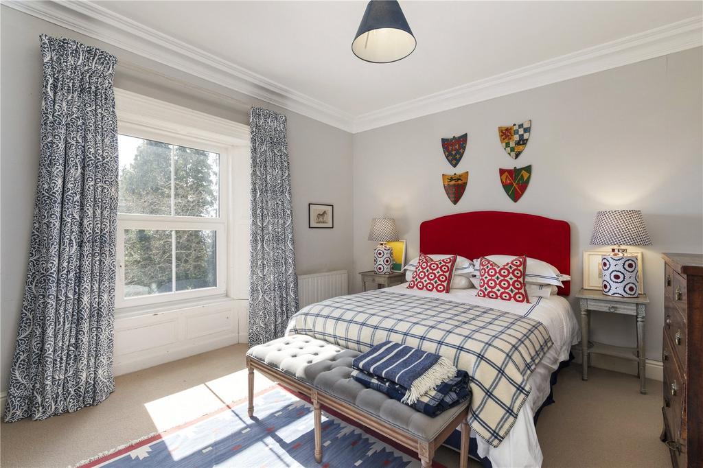 Tinahely House