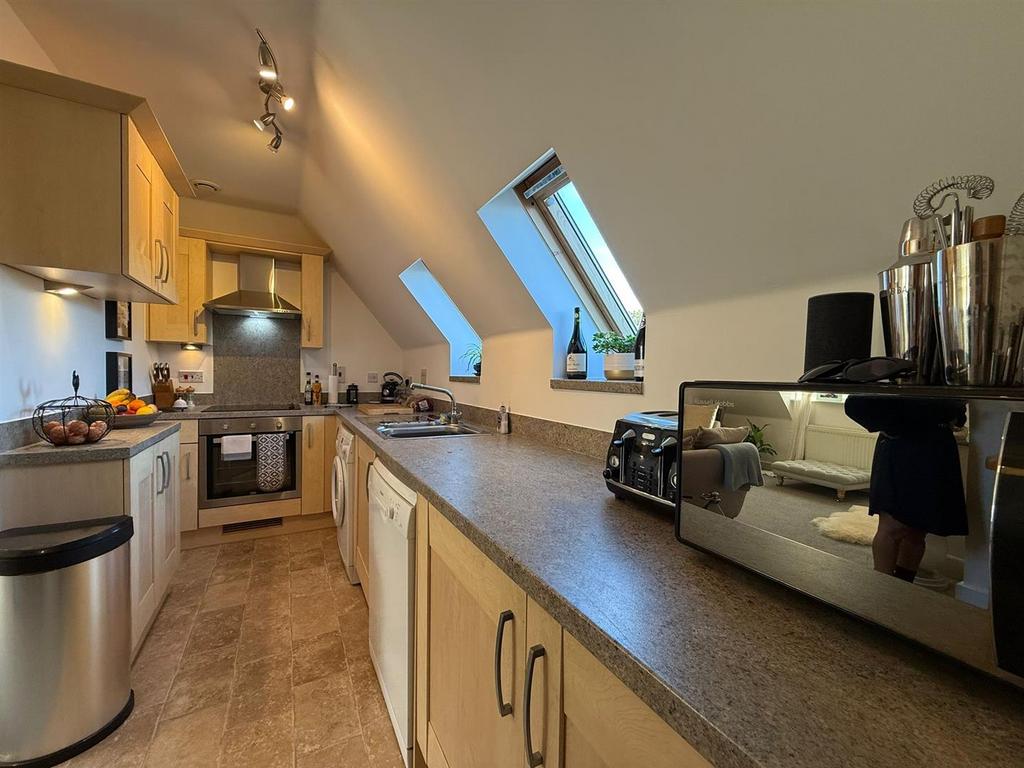 Kitchen Units.jpeg