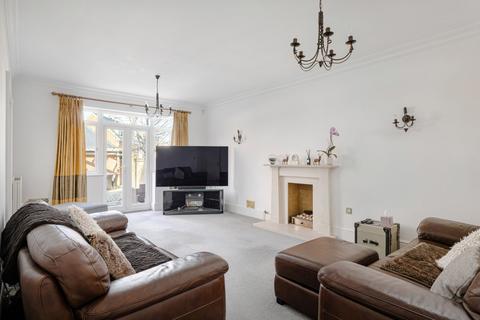74 The Shearers, Bishop's Stortford, CM23 4AZ